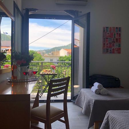 Central Guest House Skiathos 外观 照片